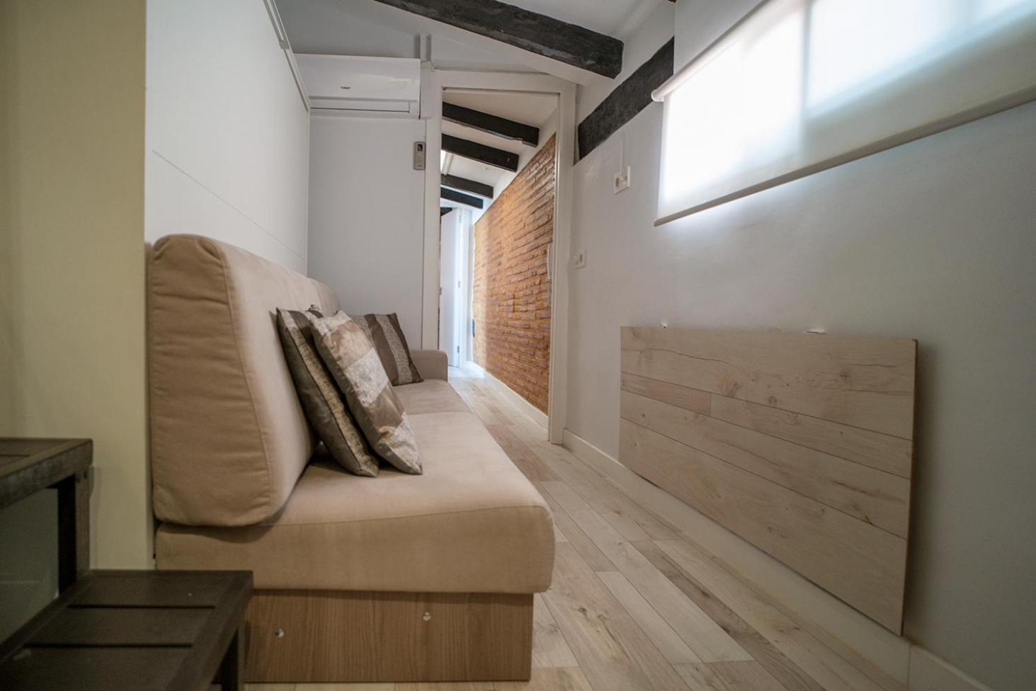 Ferienwohnung Atico Con Terraza Y Jacuzzi En El Centro Valencia Zimmer foto